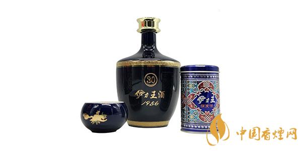 伊力王酒多少錢一瓶 伊力王酒1956鐵盒30年價格