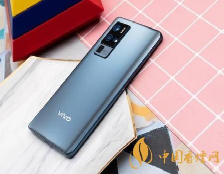 vivox50pro和vivox50pro+有什么區(qū)別-參數(shù)對(duì)比