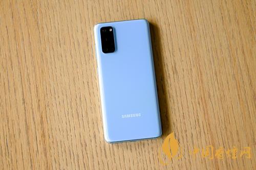 Galaxy S20相機玻璃自行開裂 國外用戶投訴三星