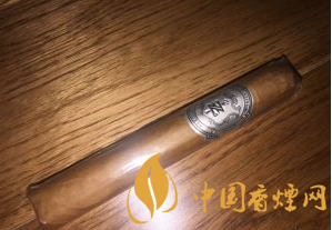 Davidoff Zino Platinum Shorty雪茄口感測評(píng)