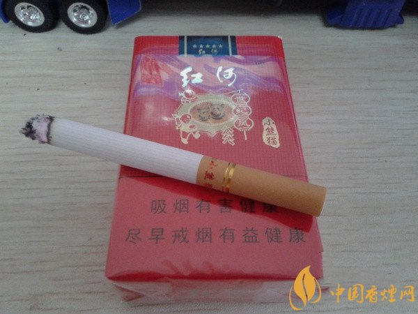 紅河煙小熊貓世紀風好抽嗎 品味新品紅河小熊貓世紀風香